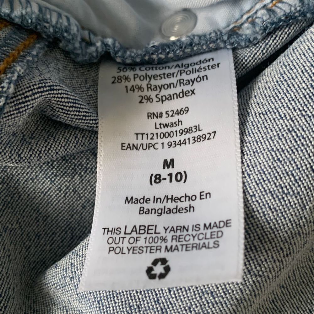 Time and Tru Pull-On Light Wash Blue Stretch Jean Shorts Size Medium (8-10) - Picture 9 of 9